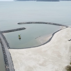 Obras do Molhe do Rio Perequê em Porto Belo avançam com investimento de R$13 milhões