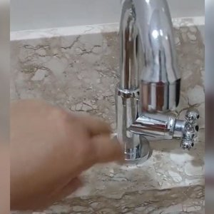 Moradores de bairros de Tijucas enfrentam falta de água e baixa pressão na rede