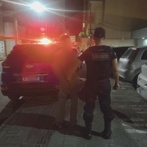 Transtornado, homem invade Igreja, faz ameaças a mulheres e acaba preso