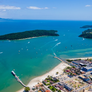 Velejadores competem em regata neste sábado em Porto Belo