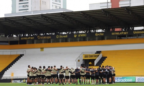 Criciúma luta para escapar do rebaixamento nas rodadas finais do Brasileirão