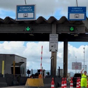 Procon recebe denúncias contra pedágio; Motociclista reclama de falta de estrutura para motos