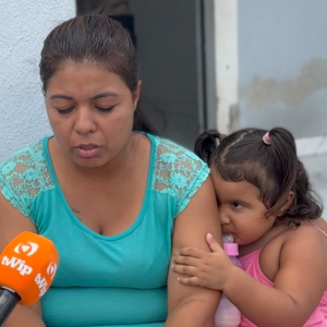 Angélica, de 3 anos, precisa de 7 cirurgias e acompanhamento médico urgente