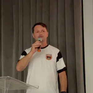 Academia de futebol e clube de Tijucas firmam parceria em busca de jovens talentos