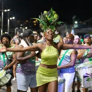 Bombinhas terá Carnaval com show de Dazaranha e mais de 30 horas de festa