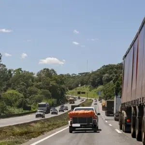Fluxo de veículos nas rodovias que cortam Santa Catarina durante o Carnaval deve ultrapassar 1,6 milhões