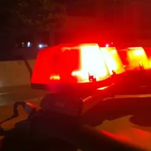 Discussão entre vizinhos termina em xingamentos e tiro; arma não foi encontrada