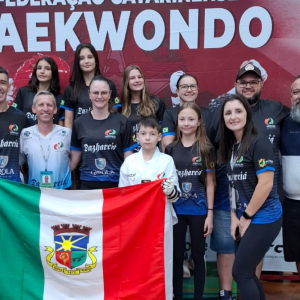 Taekwondo de Nova Trento brilha em seletiva estadual com cinco campeões