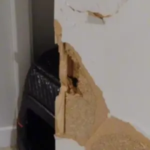 Mulher vive momentos de terror e homem é preso por cárcere privado e agressão 