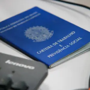 Tijucas lidera oferta de empregos na região com 669 vagas disponíveis