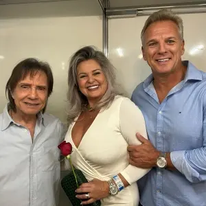 Casal de Itapema participa como convidado VIP do show de Roberto Carlos em Blumenau