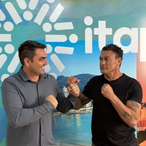 Tetracampeão mundial Popó anuncia academia de boxe em Itapema