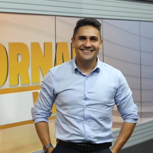 Notícias na hora do almoço; assista Jornal Vip desta terça-feira, 22 de abril