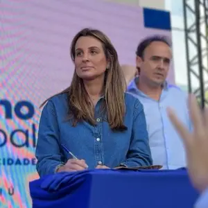 Sede administrativa de Balneário Camboriú é transferida simbolicamente para o bairro da Barra