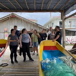 Bombinhas abre inscrições para curso gratuito sobre a pesca artesanal da tainha