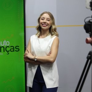 Carol Basílio alerta sobre impacto financeiro de gastos com “lanchinhos”