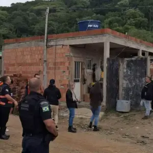 Porto Belo realiza operação conjunta para coibir construções irregulares