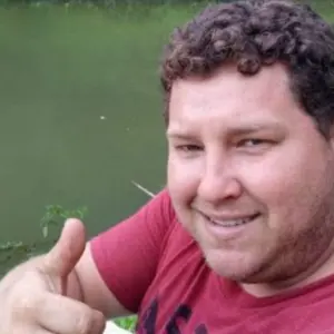 Começa júri popular de três envolvidos no assassinato de empresário