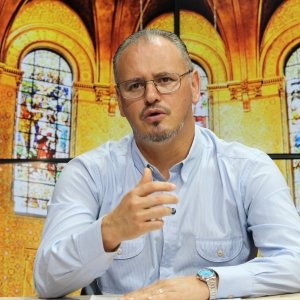 Padre Elizandro traz mensagem de fé no programa de hoje