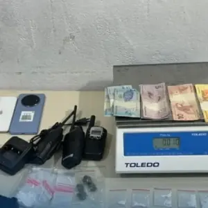 Ação conjunta prende menor por furto e desarticula ponto de tráfico