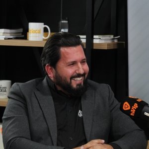 Leonardo Abade, da Abade Construtora, é o convidado do Primeiro Clic Podcast