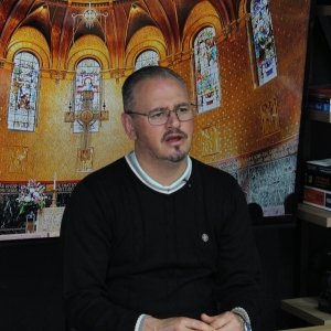 Encontre paz, força e esperança na mensagem de hoje com Padre Elizandro, em mais uma tarde de espiritualidade