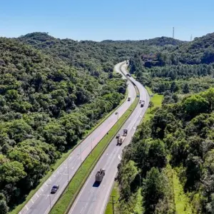 BR-101 deve receber mais de 1,2 milhão de veículos até o domingo