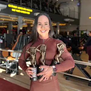Atleta de Tijucas conquista três ouros em campeonato nacional de fisiculturismo