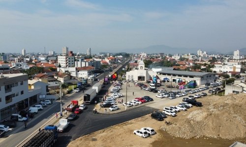 Festa do Caminhoneiro 2025 terá cobertura interativa e inovadora com o estúdio fotográfico