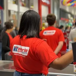 Grupo mantém equipe e gera novas oportunidades de emprego