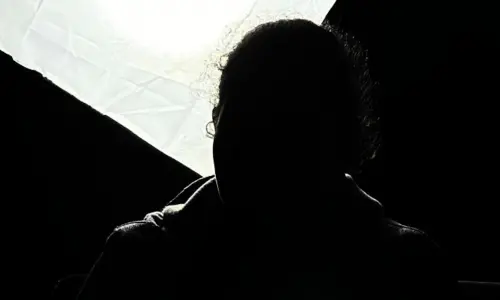 Justiça nega prisão preventiva de investigado por crime contra criança, mas impõe medidas restritivas