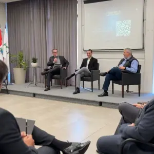 Evento em Tijucas debate inovação e incentivos fiscais para impulsionar empresas da região