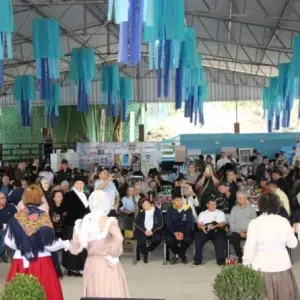 38ª Festa da Tainha da APAE reúne música, tradição e solidariedade em Porto Belo