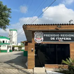 Homem desorientado invade presídio de Itapema na madrugada