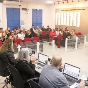 Aprovado Projeto de Lei que mantém gratificação para professores de Tijucas