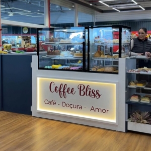 FLASH AO VIVO: Coffee Bliss é reinaugurada no Komprão de Tijucas