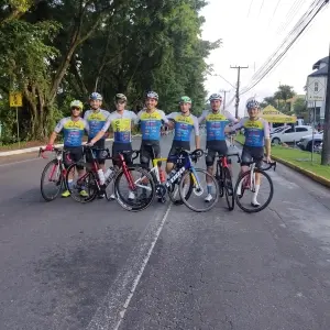 Atletas da região disputam campeonatos nacional e estadual de ciclismo