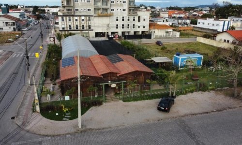 Novo conceito de jardinagem e paisagismo conquista moradores de Tijucas