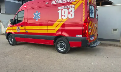 Homem cai de telhado enquanto trabalhava em São João Batista
