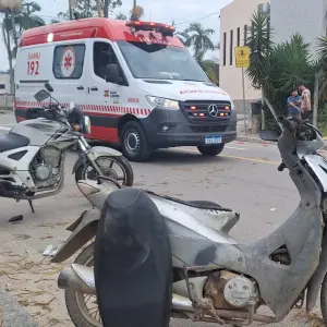 Acidente entre duas motos deixa três feridos em São João Batista