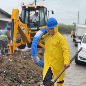 Após meses de reclamações, Samae inicia obras de abastecimento no Jardim Progresso