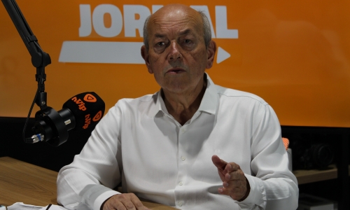 A importância de participar de um partido político é tema do quadro 