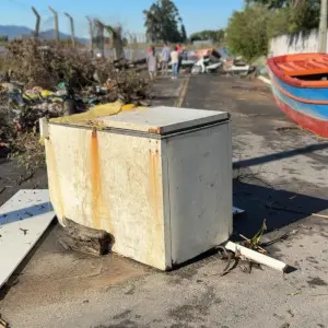 Ressaca provocada por ciclone atinge bairro Praça em Tijucas e provoca estragos