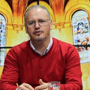 Encontre paz, força e esperança na mensagem de hoje com Padre Elizandro, em mais uma tarde de espiritualidade