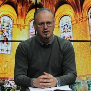 Encontre paz, força e esperança na mensagem de hoje com Padre Elizandro, em mais uma tarde de espiritualidade