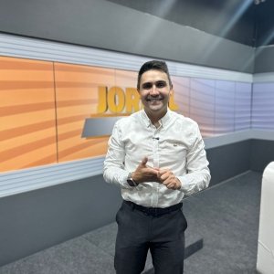 Notícias na hora do almoço; assista Jornal Vip desta terça-feira; 19 de agosto