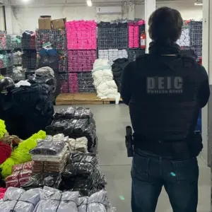 Operação policial apreende R$ 20 milhões em roupas falsificadas e mais de 1,5 milhão de etiquetas