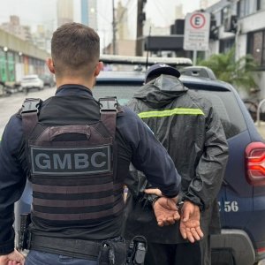 Homem é preso por receptação após tentar vender bicicleta furtada