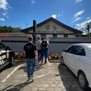Homem é preso em Botuverá suspeito de abusar de menina de 12 anos