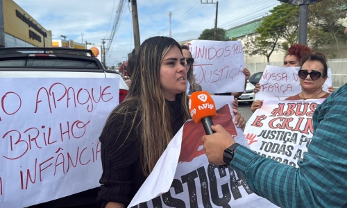 Manifestação cobra investigação rigorosa sobre suposto caso de abuso 